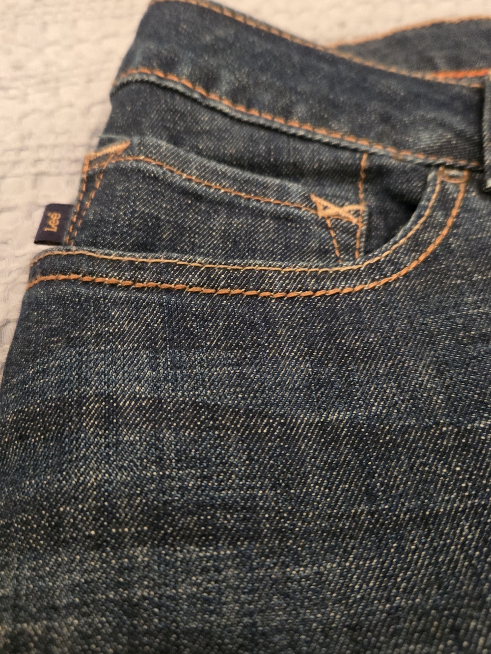 Lee Modern Series Curvy Fit Bootcut Jeans — Dark Wash — Size 20W Petite - Picture 3 of 5
